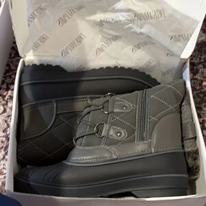 Avalanche Gray Quilted Boots